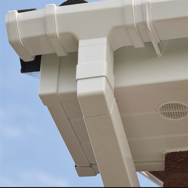 Square-line PVCu Guttering